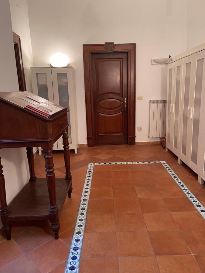 Casa Flores Naples Luaran gambar